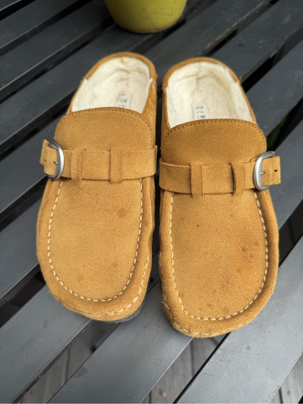 Birkenstock Buckley Women's Tan Suede Shearling-Lined Mules